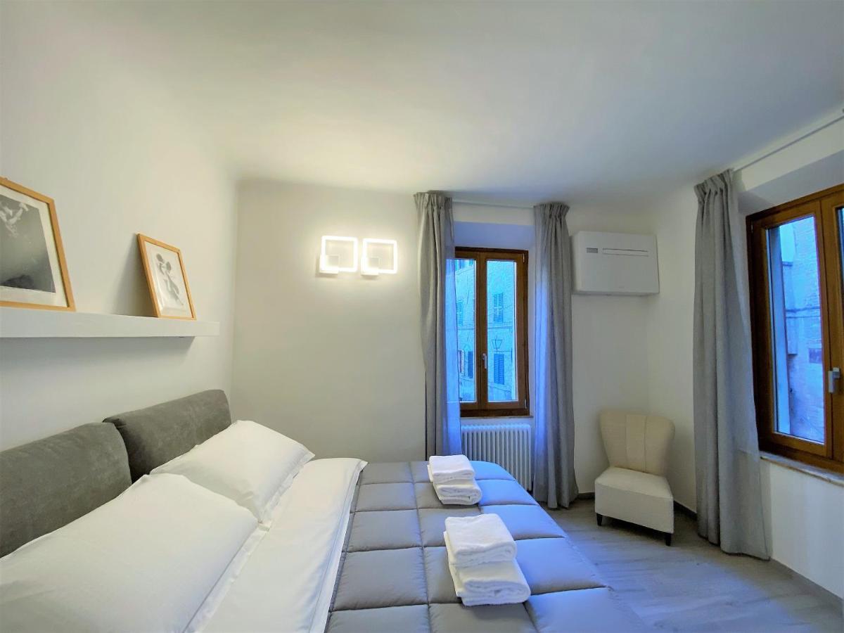 Ferienwohnung Casa Stella- A Due Passi Dal Corso Di Siena Exterior foto